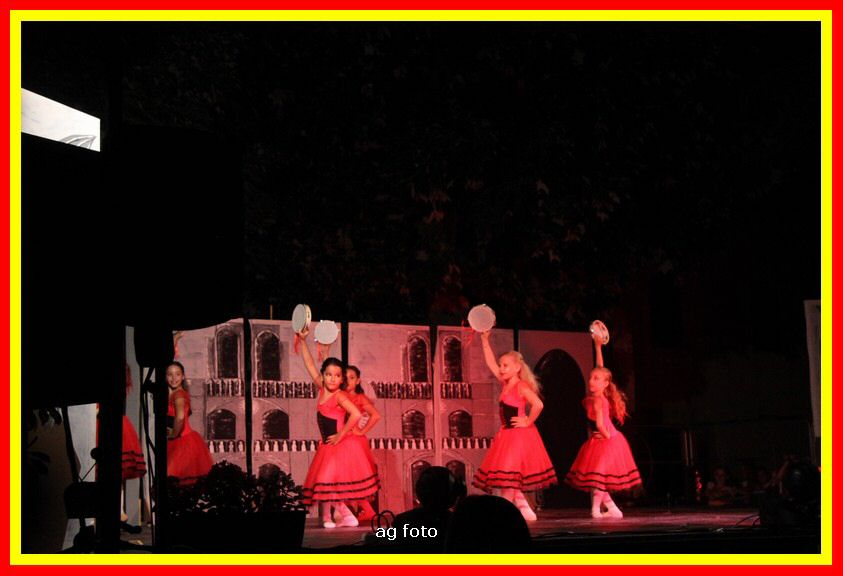 180725 danza 225_tn.jpg